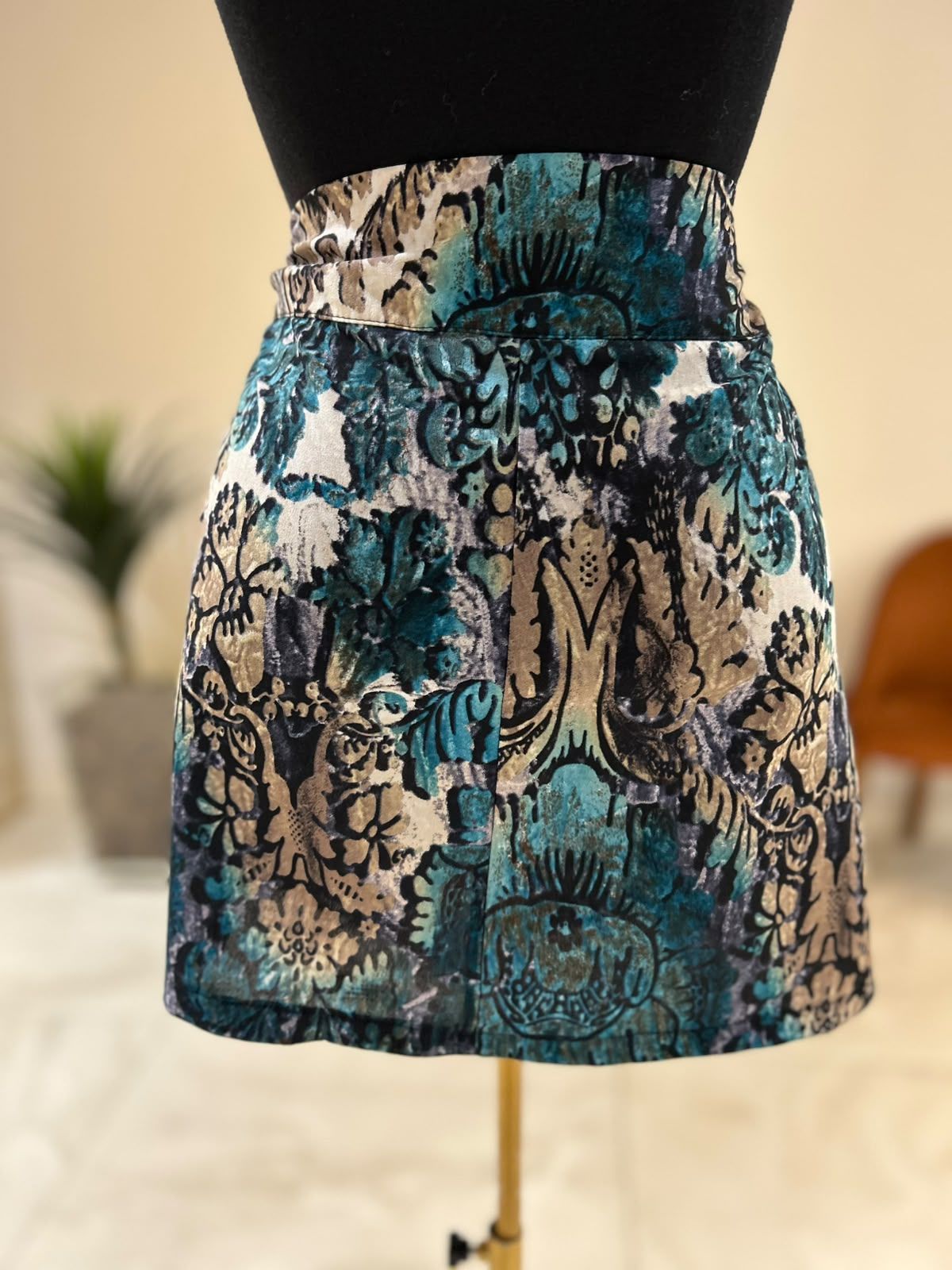 Saia Mini Bolsos