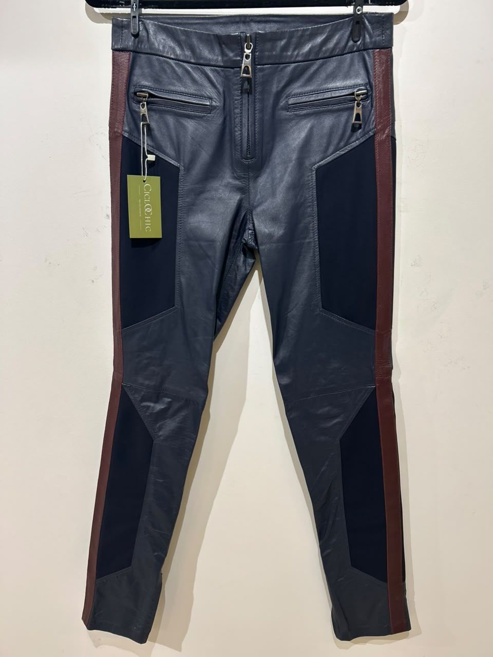 Calça Couro Duas Cores