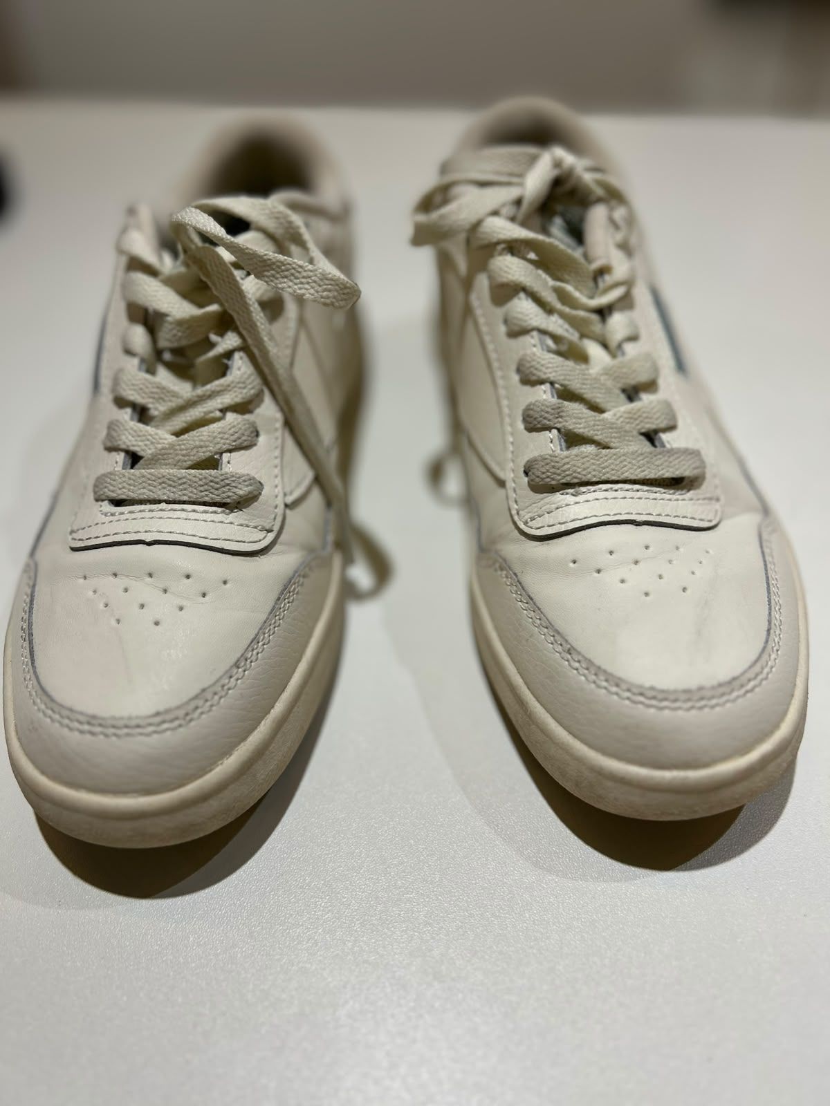 Tenis Couro