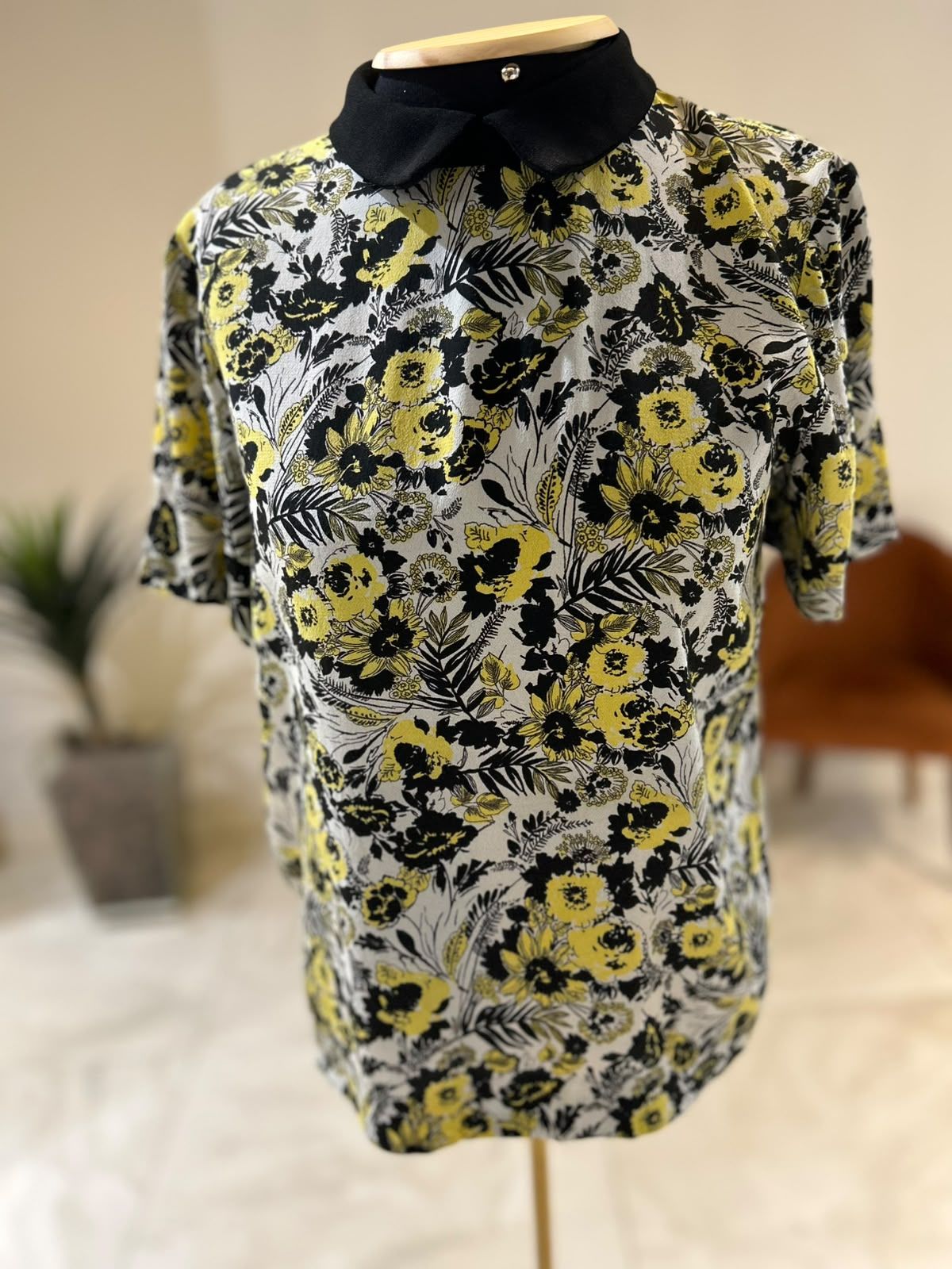 Blusa Manga Curta Gola