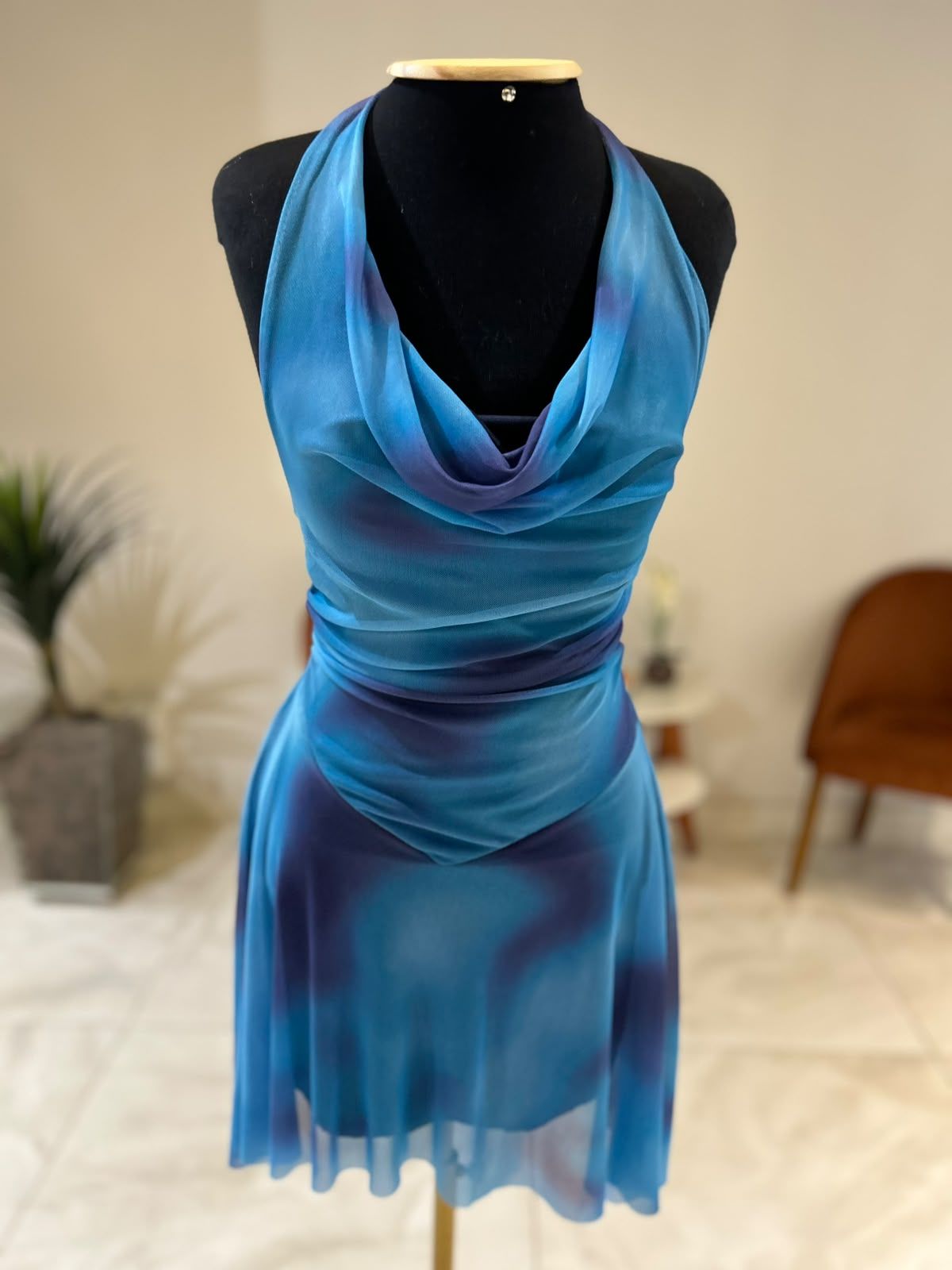 Vestido Frente Única Tule