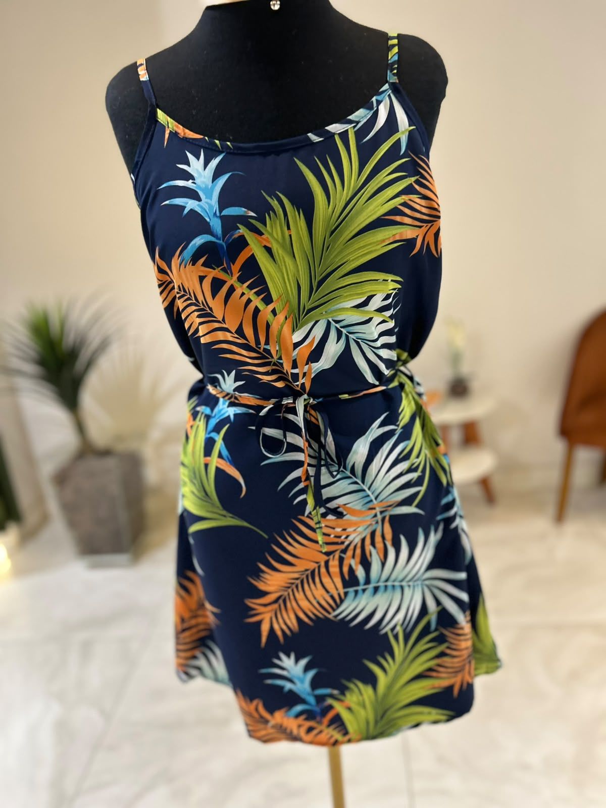 Vestido Alça Folhagens