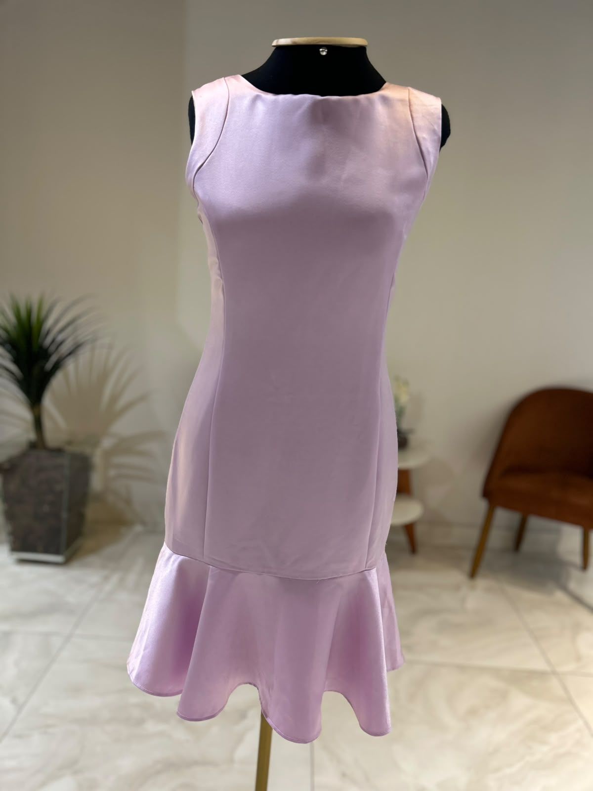 Vestido Peplum Cetim