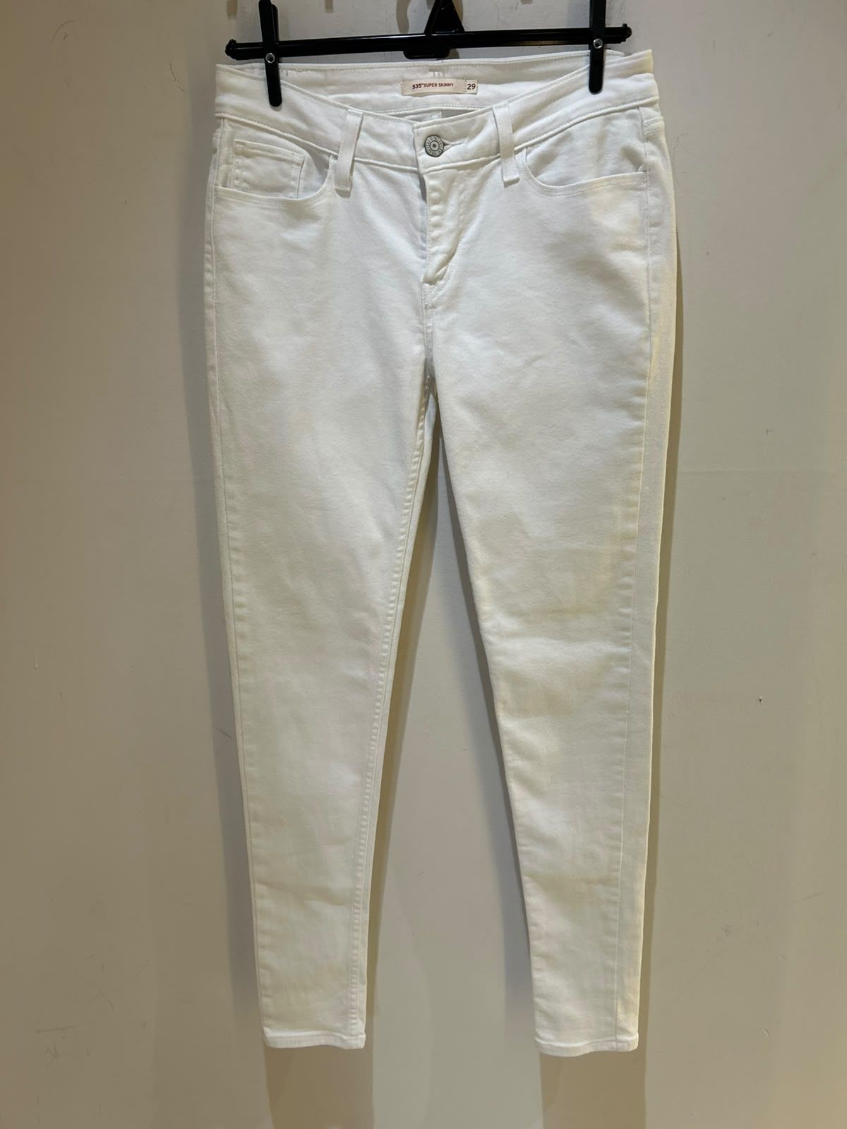 Calça Branca Usada