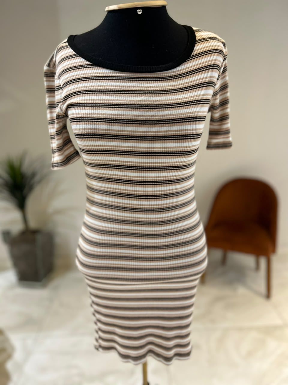 Vestido Bege Usado