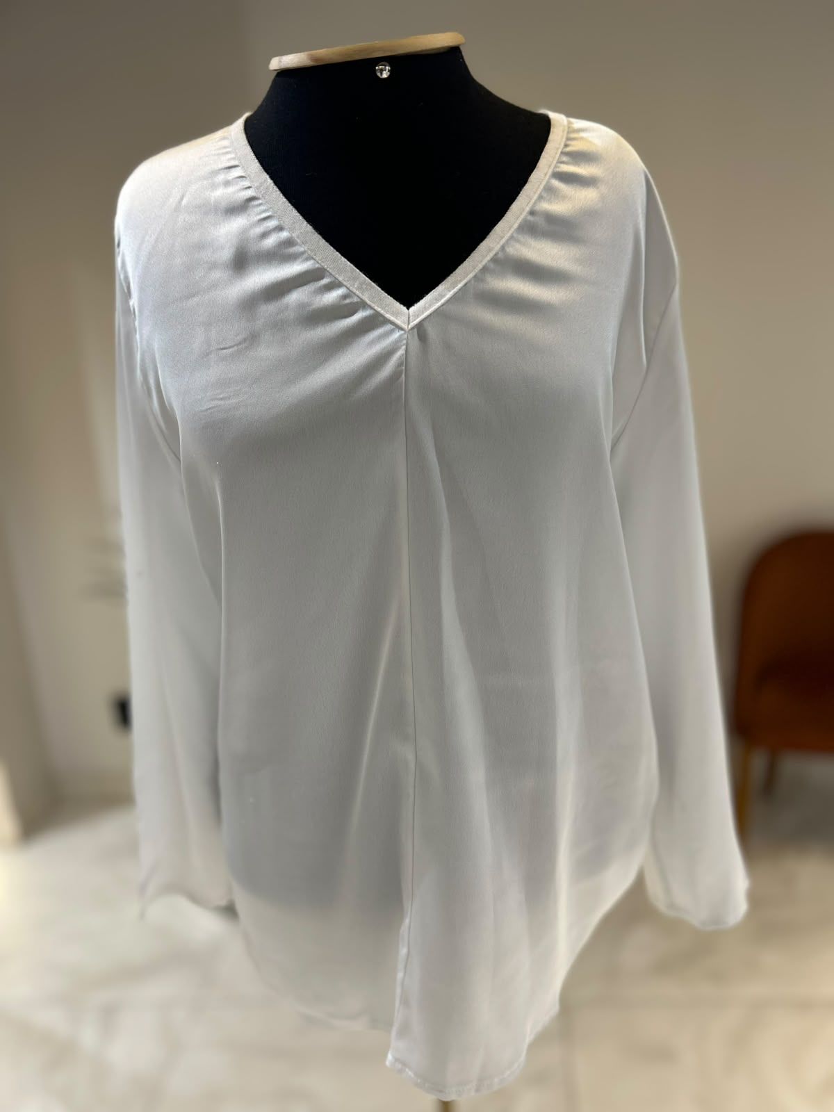Blusa Manga 7/8 Acetinada