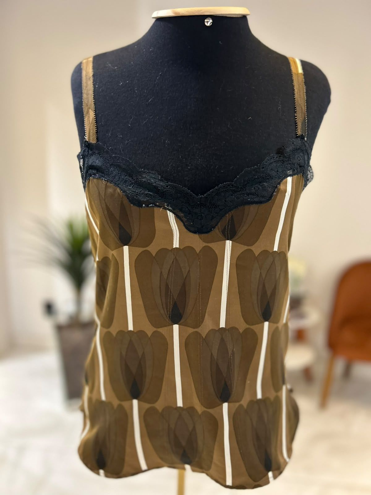Regata detalhe Renda