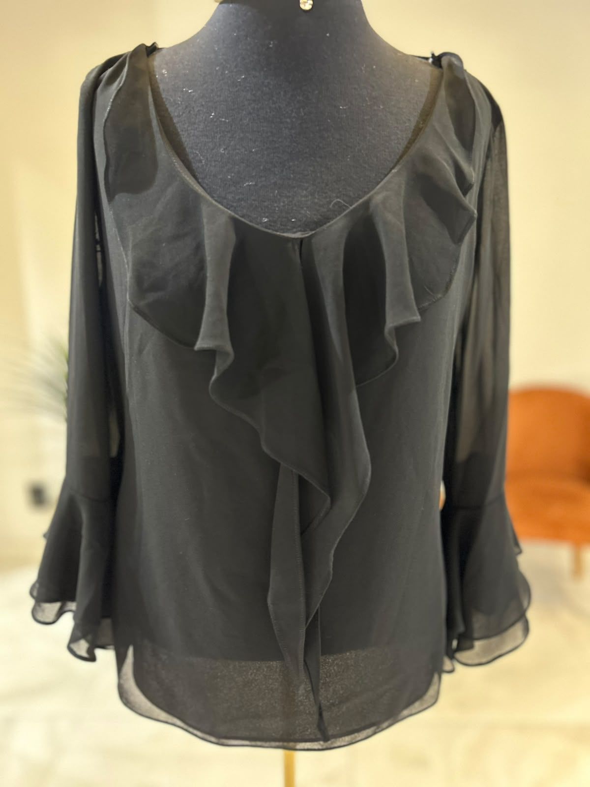 Blusa Meia Manga Babados