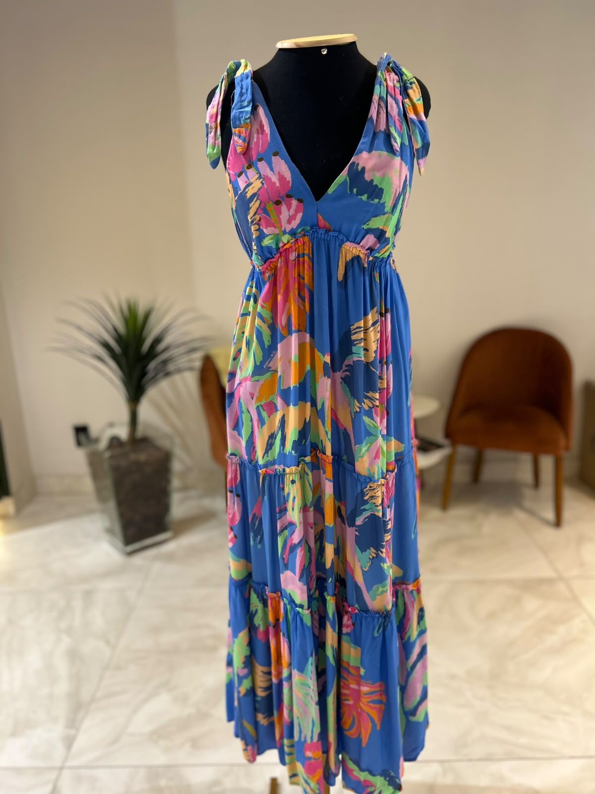 Vestido Midi Alça Amarração