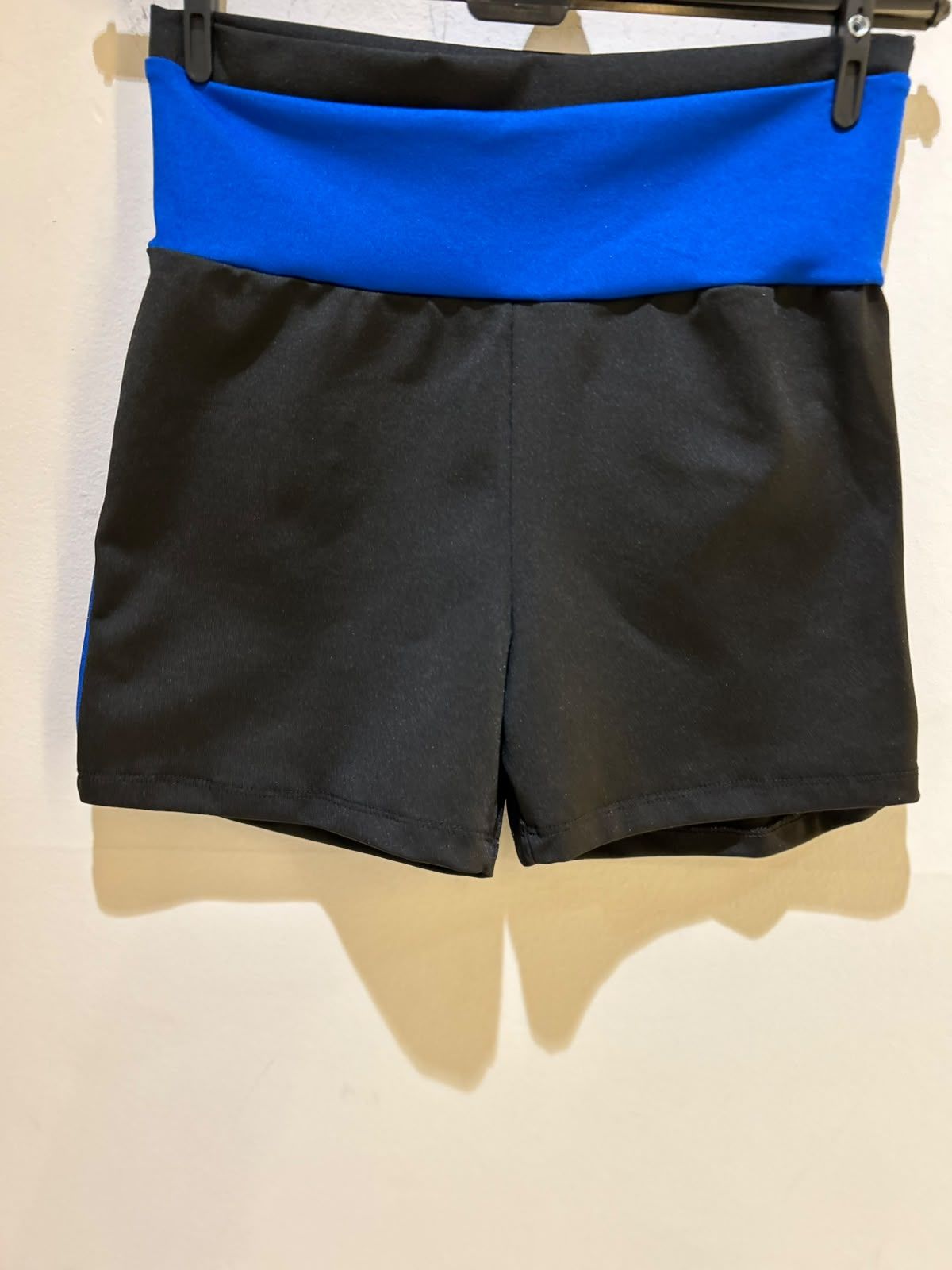 Shorts Sport Detalhe Azul