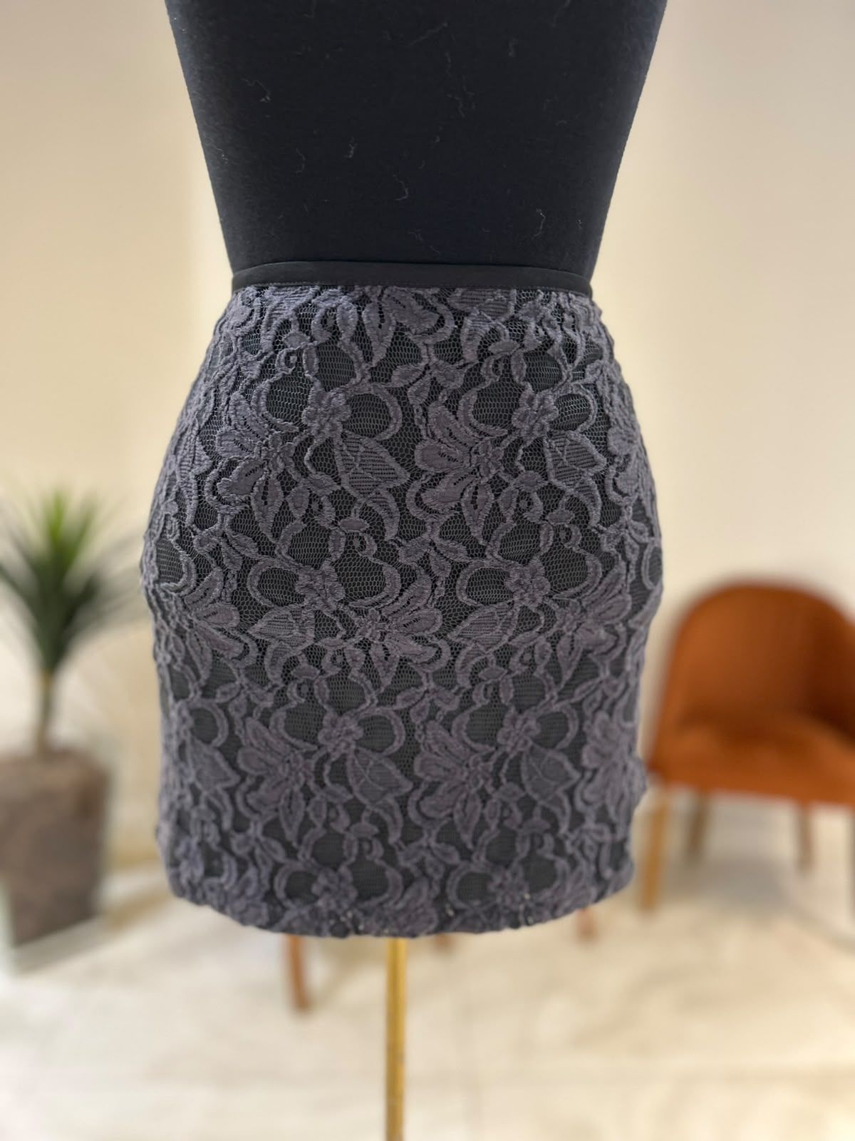 Mini Saia Renda