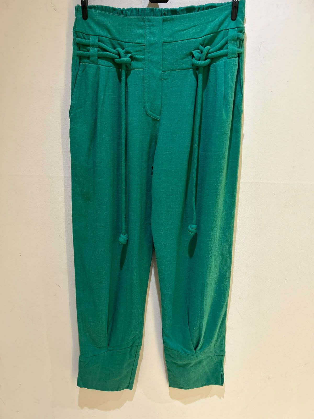 Calça Pantacourt Linho